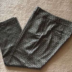 NWOT Beautiful Ankle Length Pants